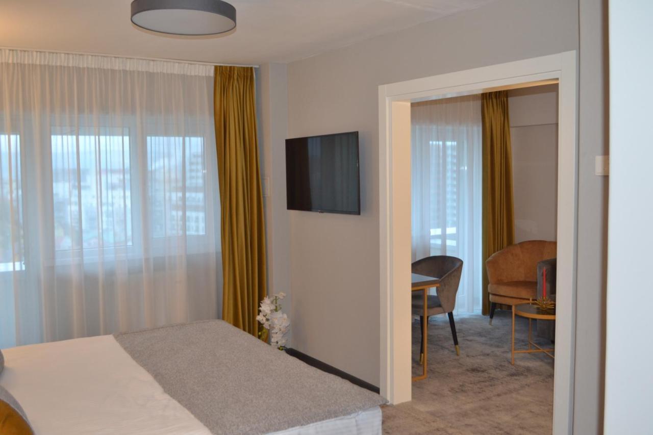 Hotel Univers Kaloşvar Dış mekan fotoğraf