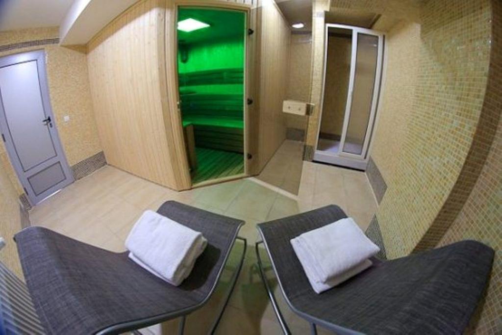 Hotel Univers Kaloşvar Dış mekan fotoğraf